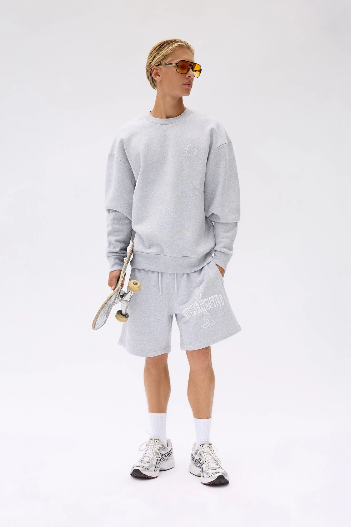 Organic sweatshorts - 022 Heather Grey - Image 3