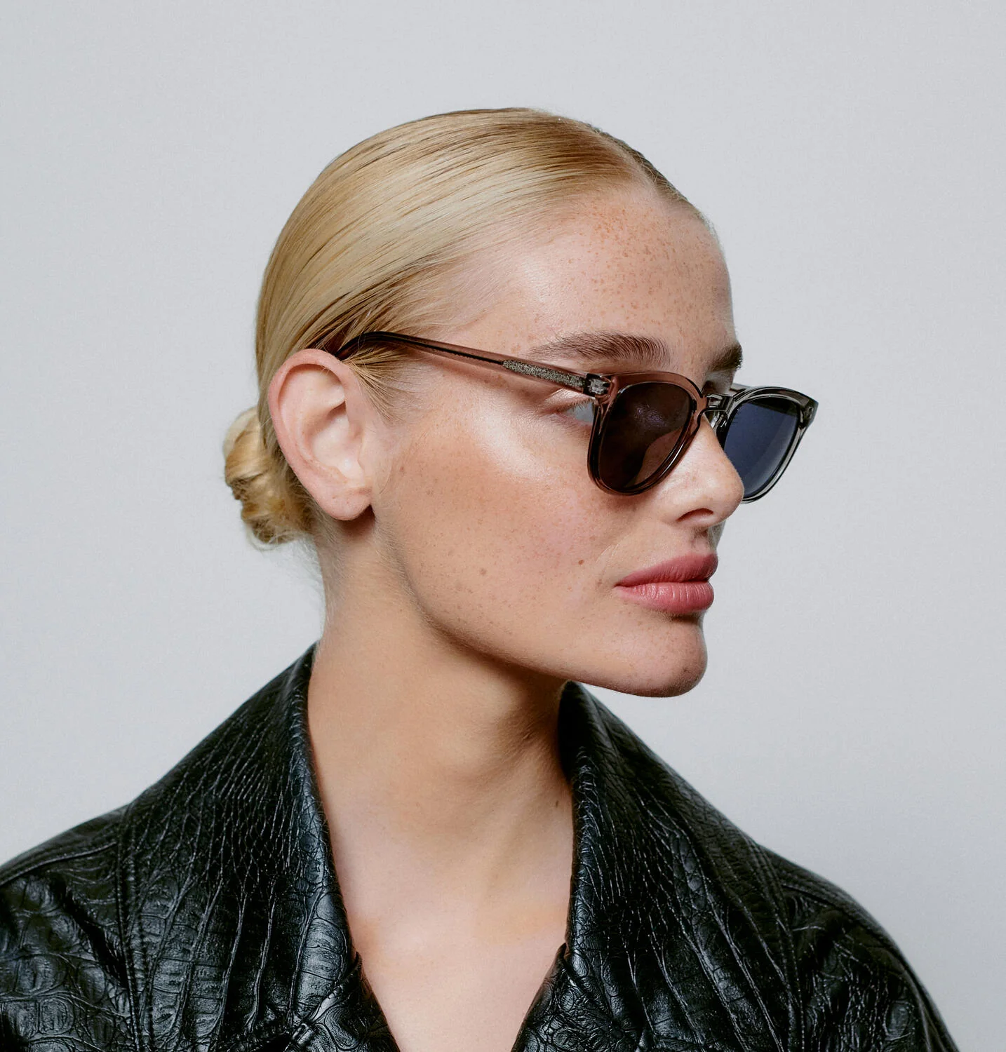 Bate solbrille - Grey Transparent - Image 3