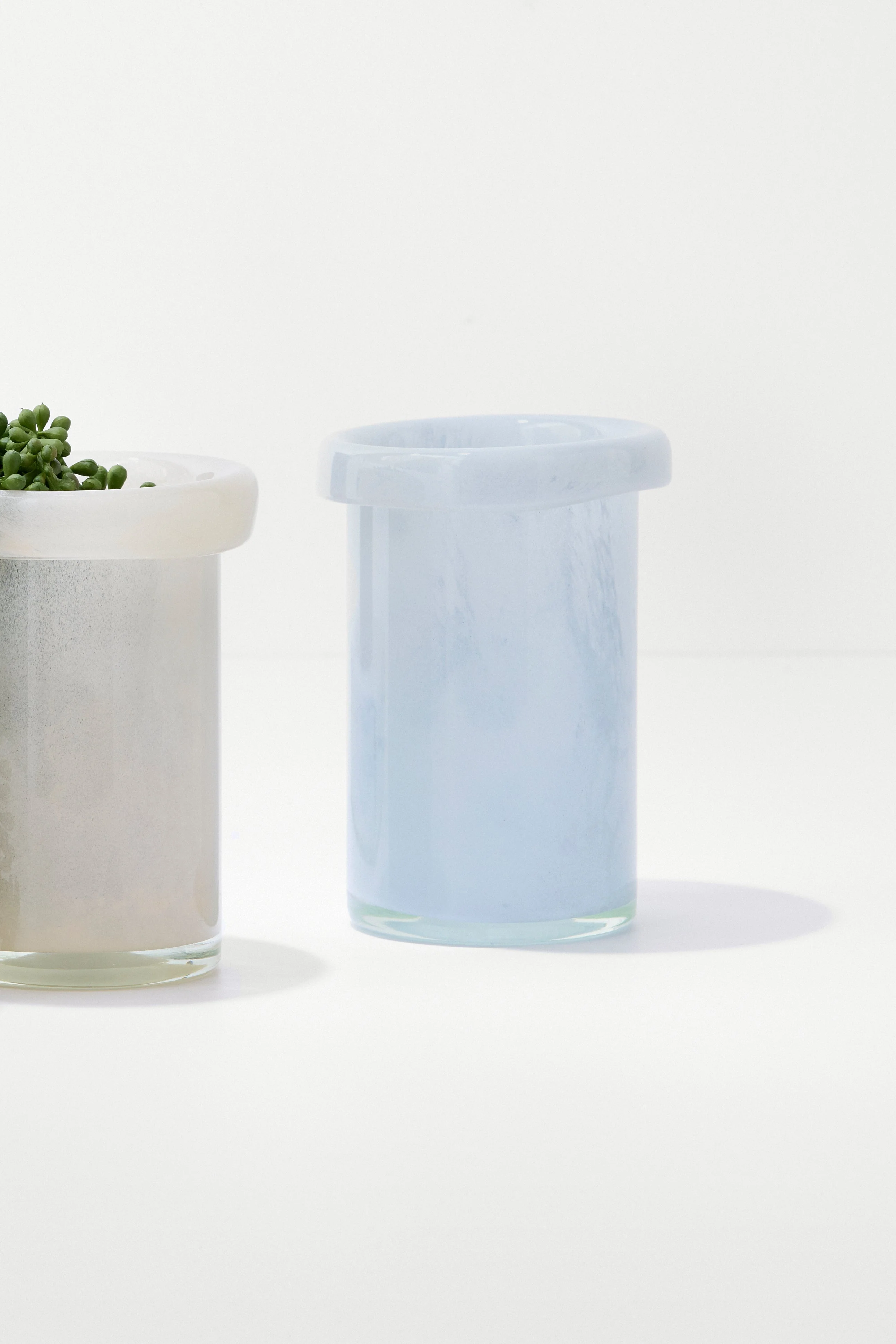 Cylinder vase med bøjet kant, lyseblå - H18 cm - Image 2