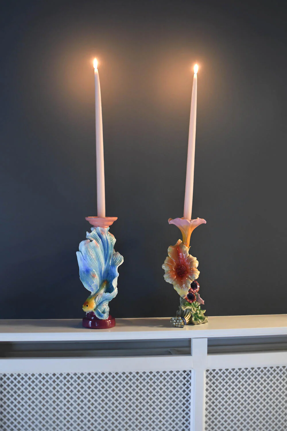 Lysestage med stor blomst, rosa/grøn - H31 cm - Image 2