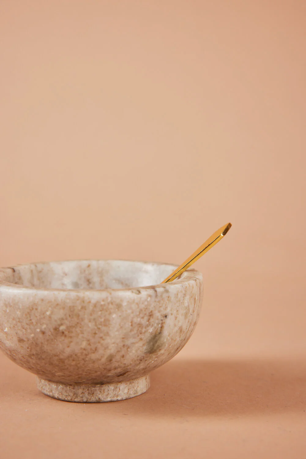 Saltskål i marmor med guldske, beige - Ø:7,5 cm. - Image 3