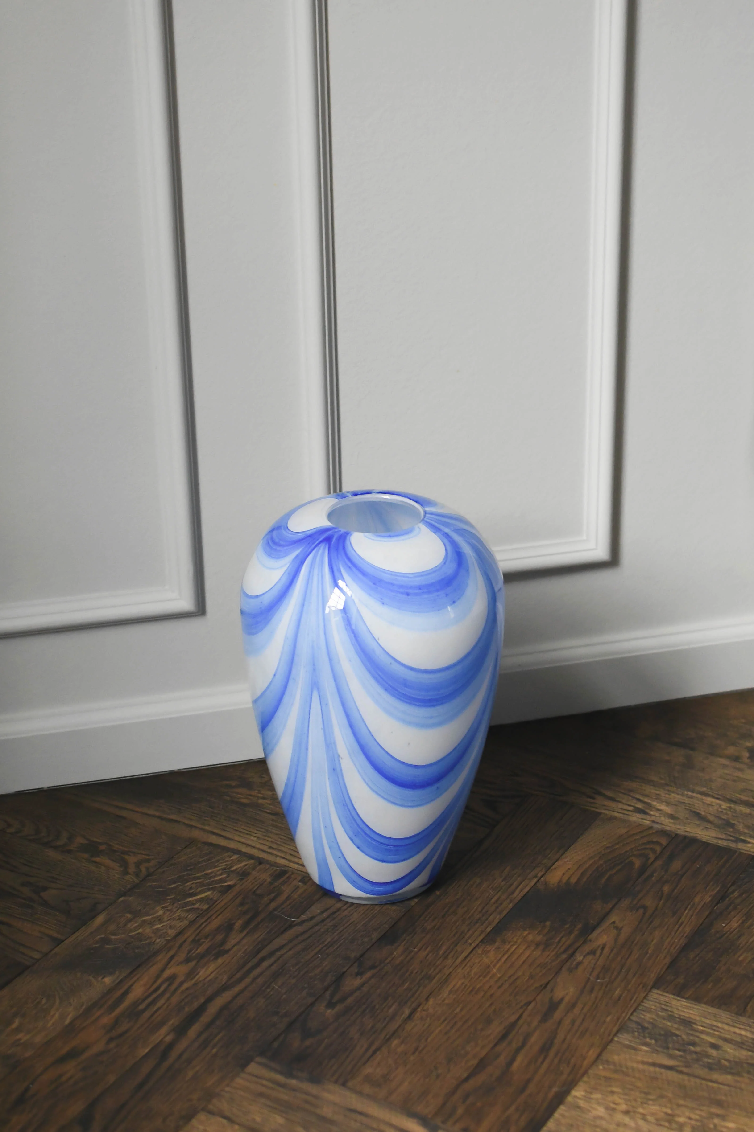 Vase med brede striber, blå/hvid - H32,5 cm. - Image 2