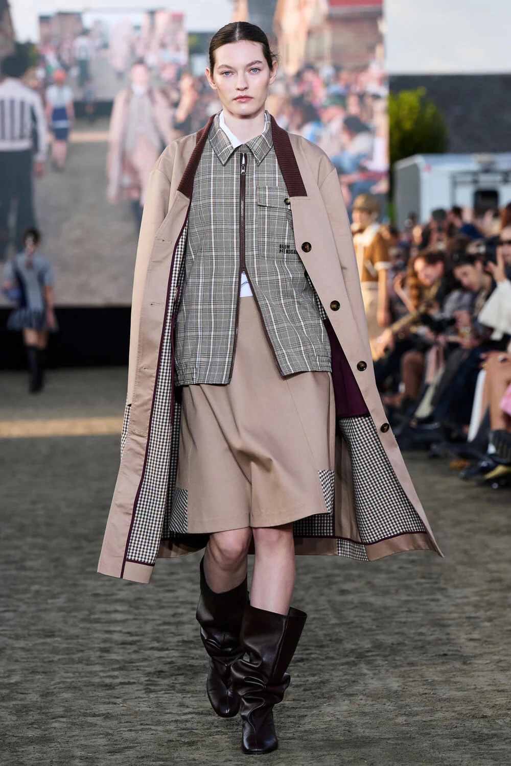 Dagny trenchcoat - Portabella Camel Check - Image 8