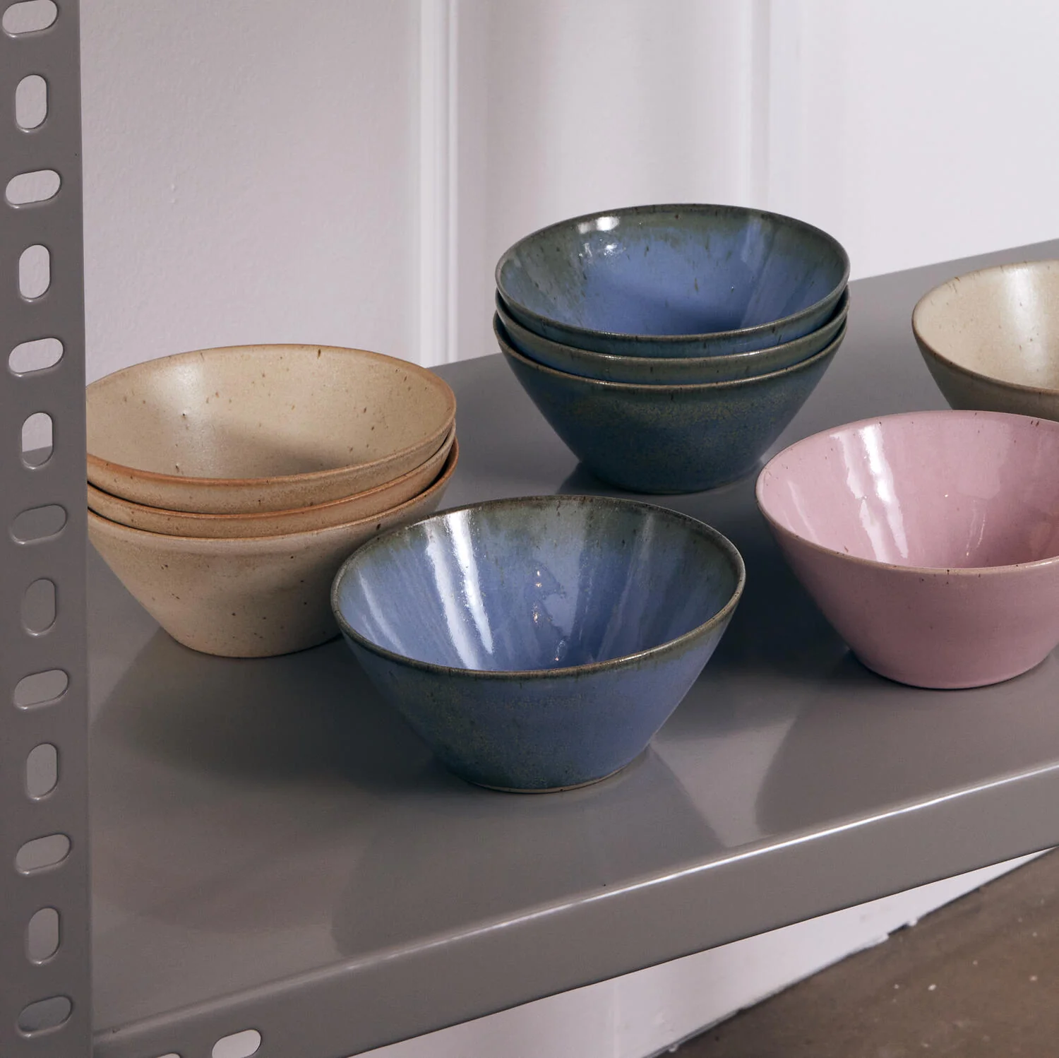 Small Bowl, Old Rose - 40 cl - Image 3