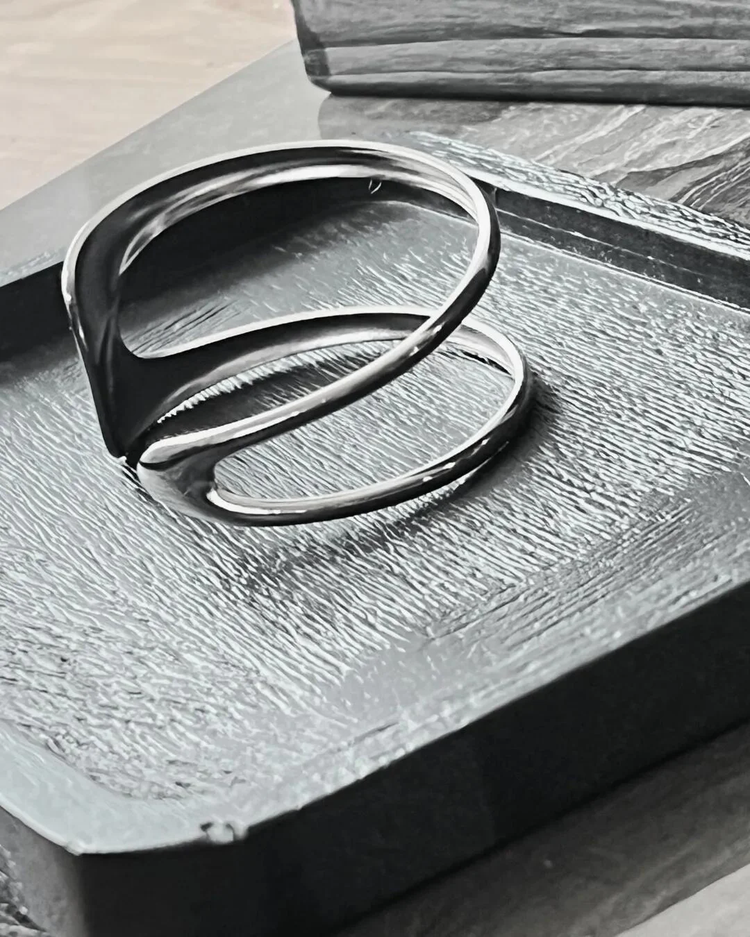 Passion Open Cuff armbånd - forgyldt - Image 5
