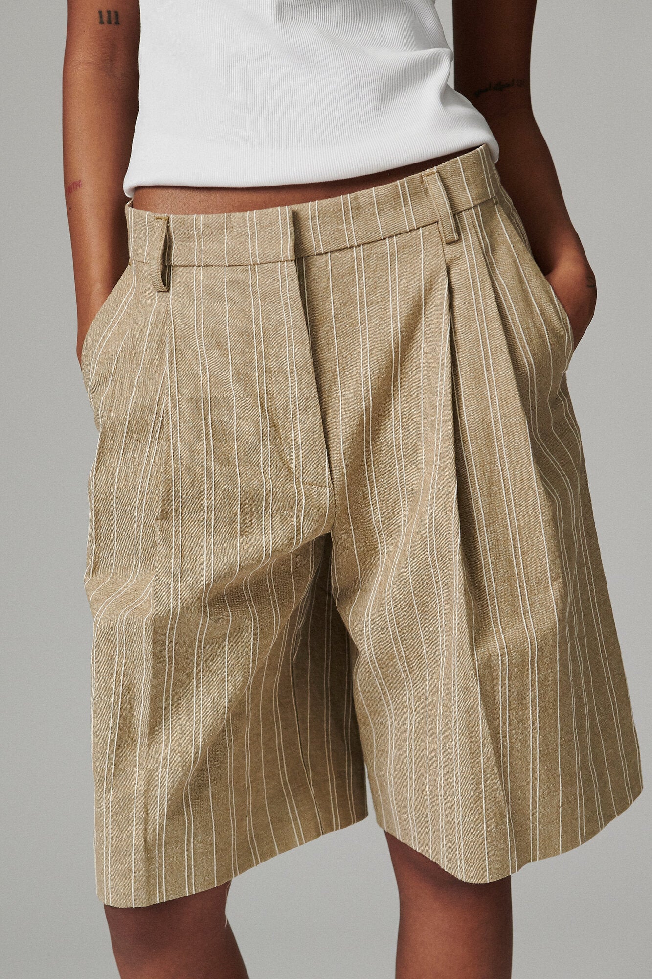 Gordon Linen Threads shorts - Tree House - Image 3