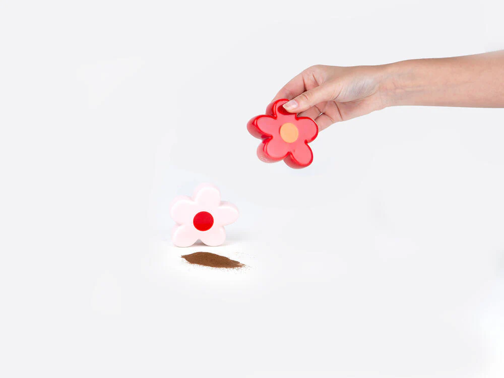 Daisy salt & pebersæt - rød/pink - Image 2