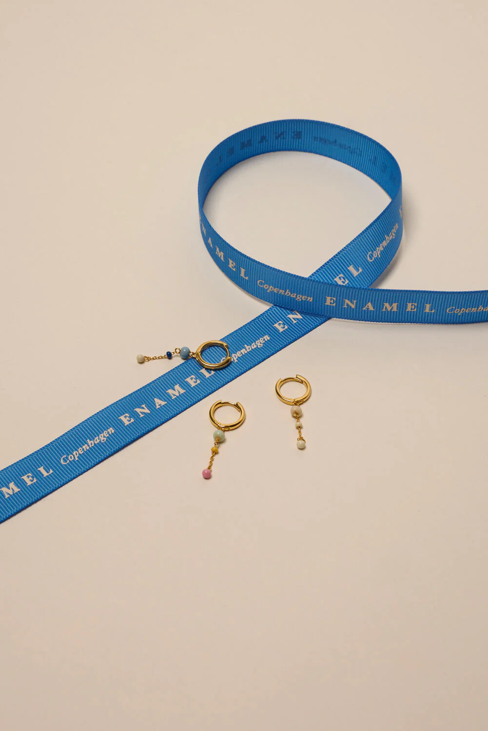Lola Bold hoops - Daisy - Image 5