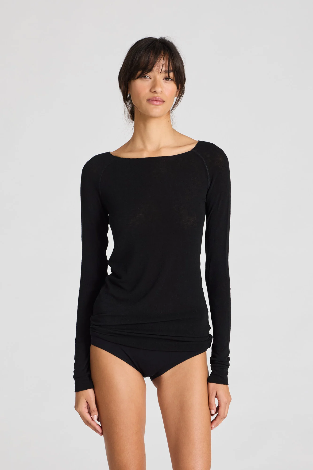Amalie Wool langærmet t-shirt - sort
