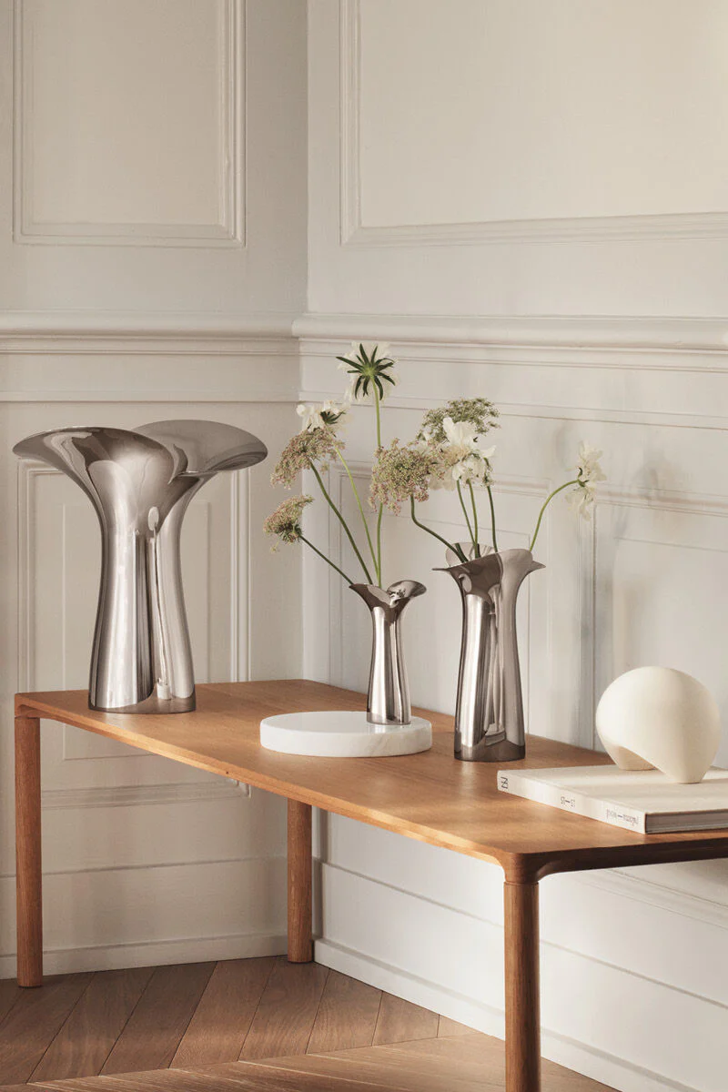 Bloom Botanica vase - 33cm. - Image 2