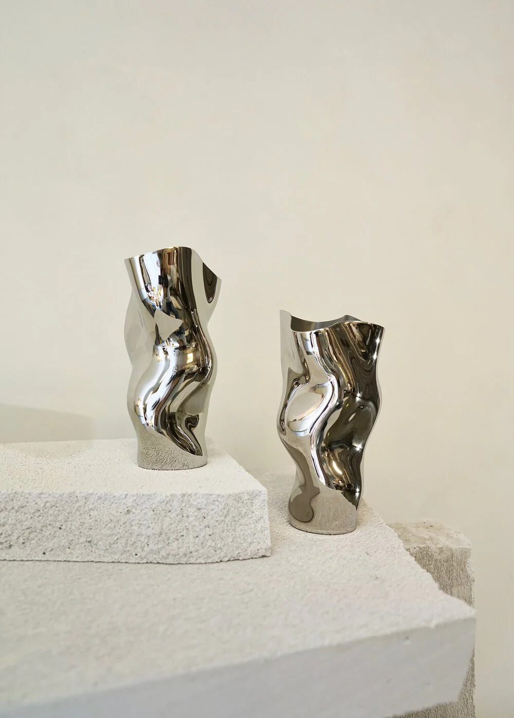 Ostrea 25 vase - Chrome - Image 3