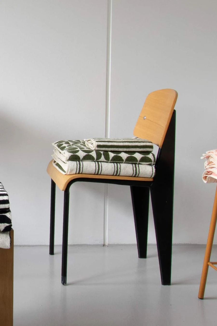 Retro Stripe håndklæde - Alpine Moss/Cream - Image 5