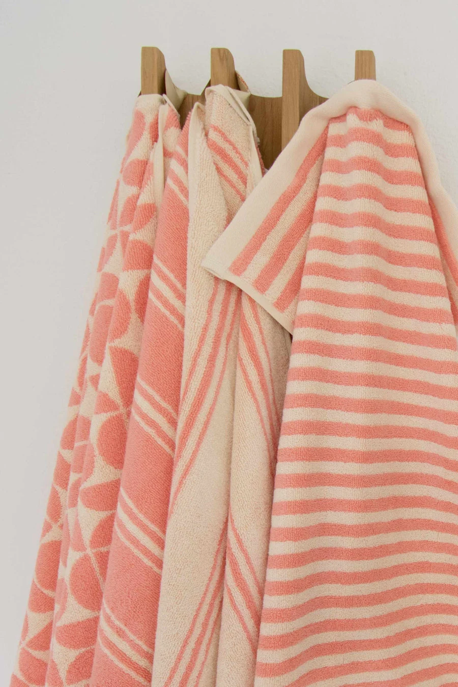Retro Stripe håndklæde - Pink/Cream - Image 4