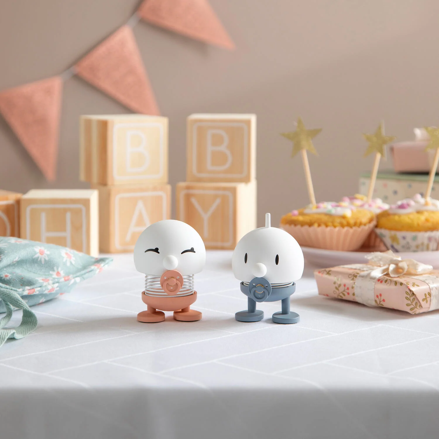 Hoptimist Baby Bumble, S - White/Rosa - Image 2