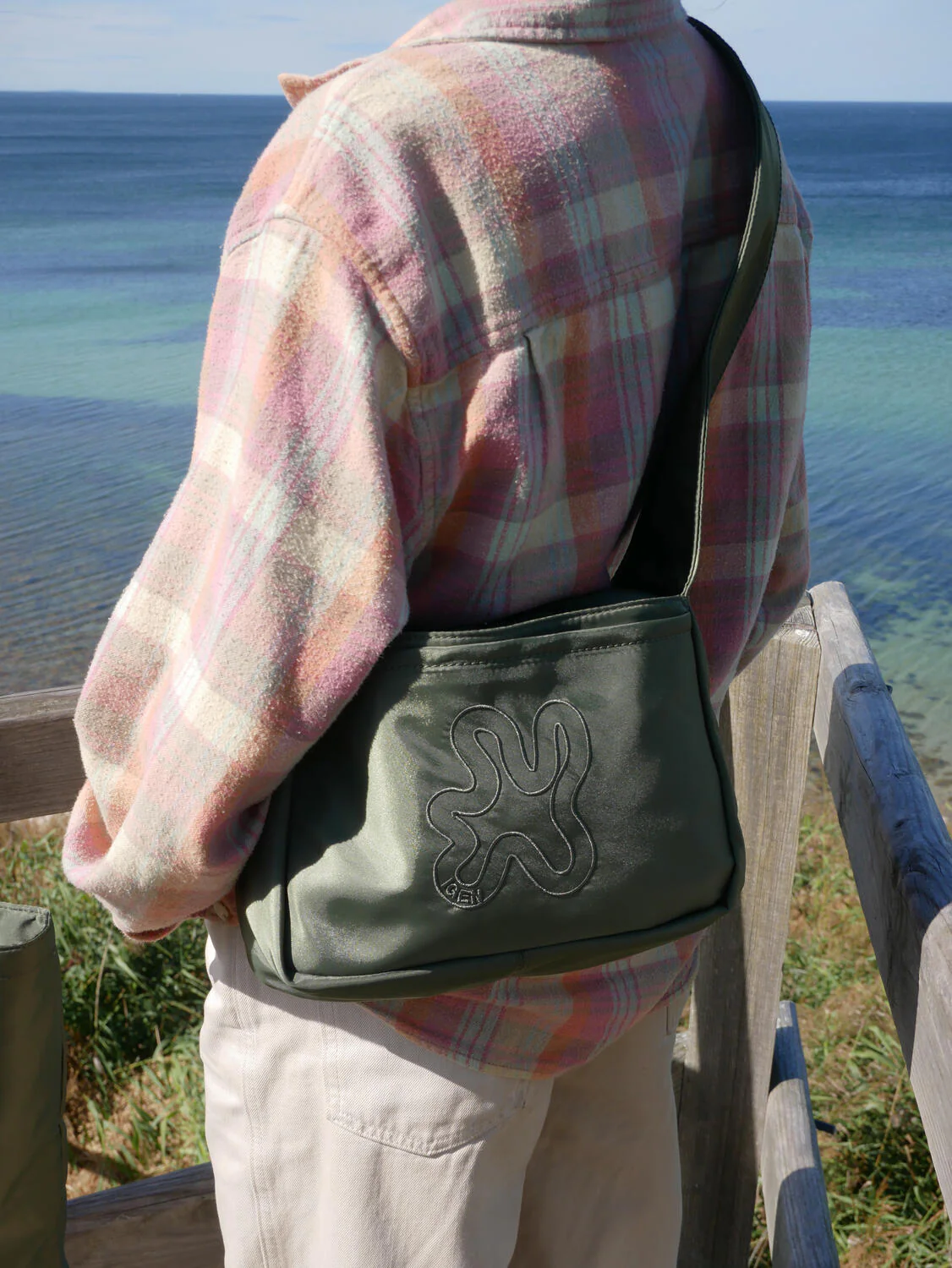 Crossbody Shield shopper - grøn - Image 7