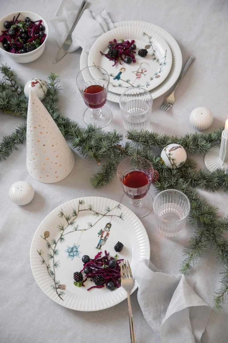 Hammershøi Christmas kugle 2019, hvid m. deko - Ø6 cm. - Image 10