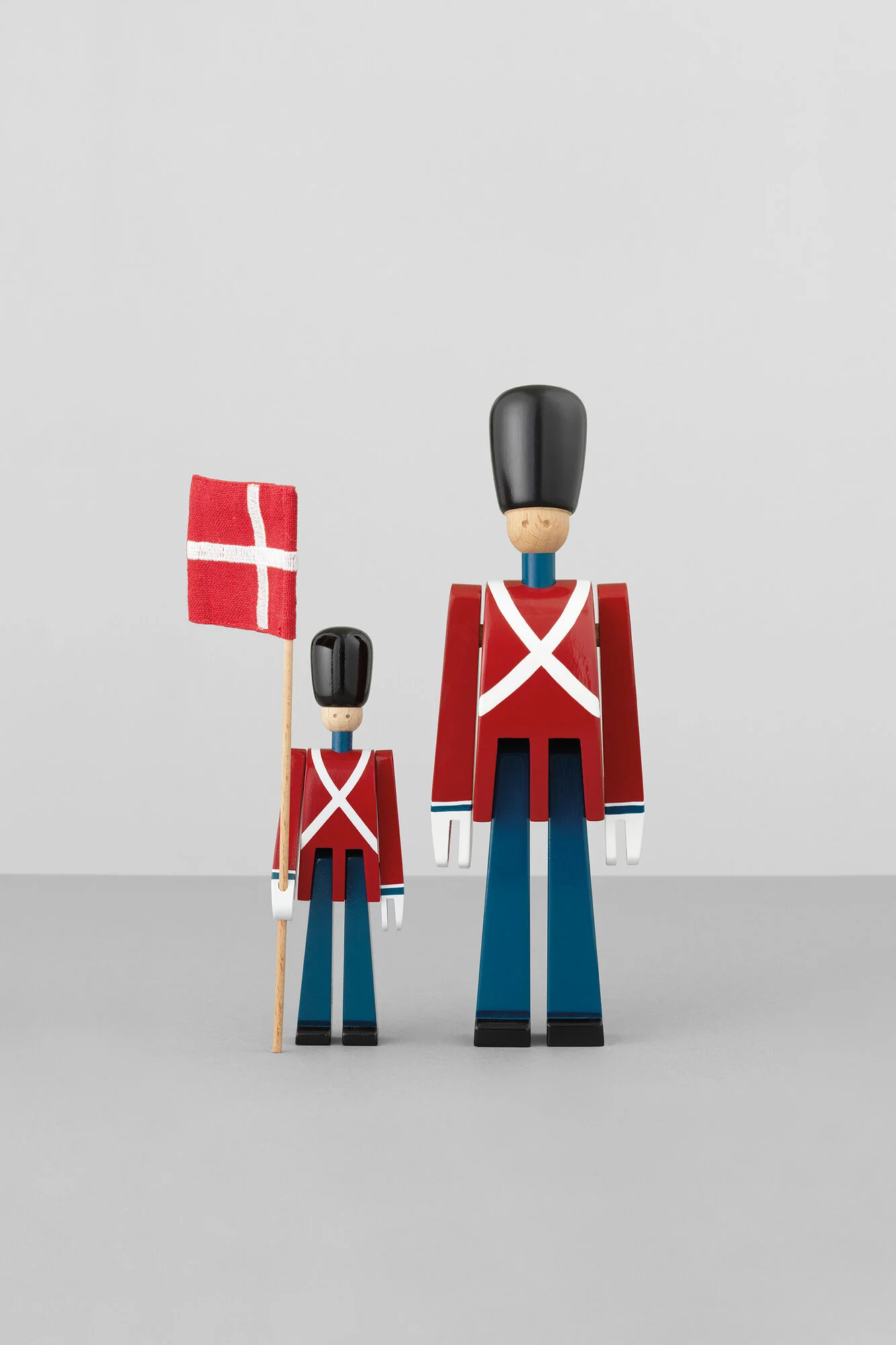 Fanebærer, mini - H14 cm. - Image 3