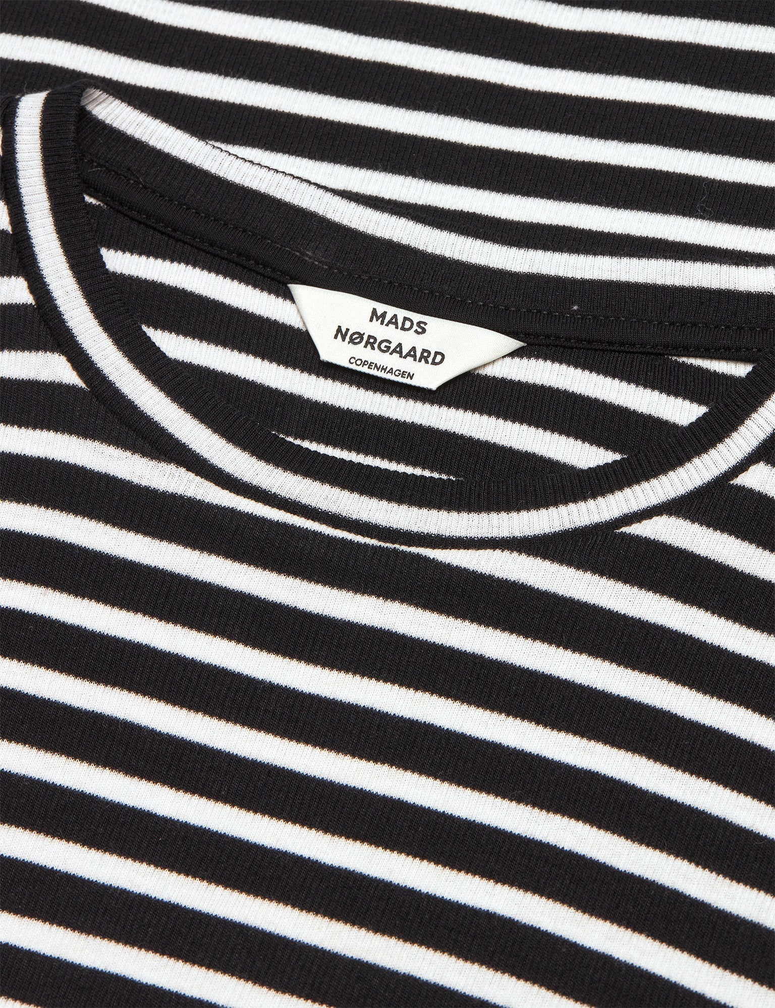 2X2 Cotton Stripe Tuba langærmet t-shirt - Black/White Alyssum - Image 5