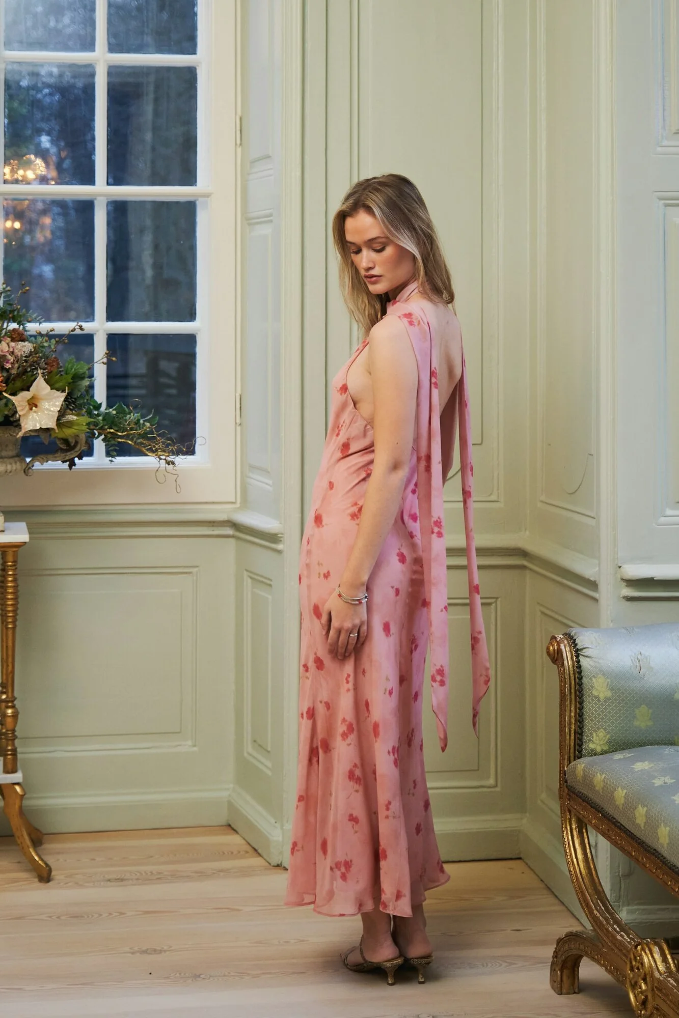 Fiona Blurred Flower Halter Neck kjole - lyserød - Image 6
