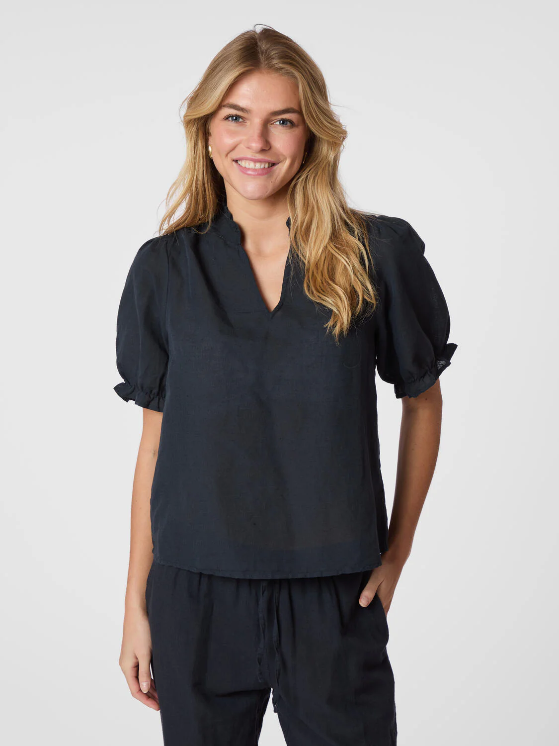 Odesa hørbluse - navy - Image 4