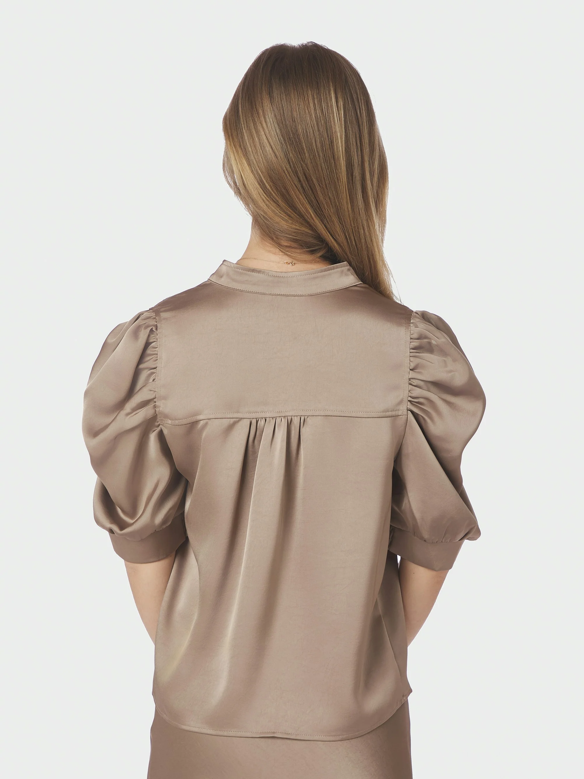Roella Heavy Sateen bluse - Dark Taupe - Image 3