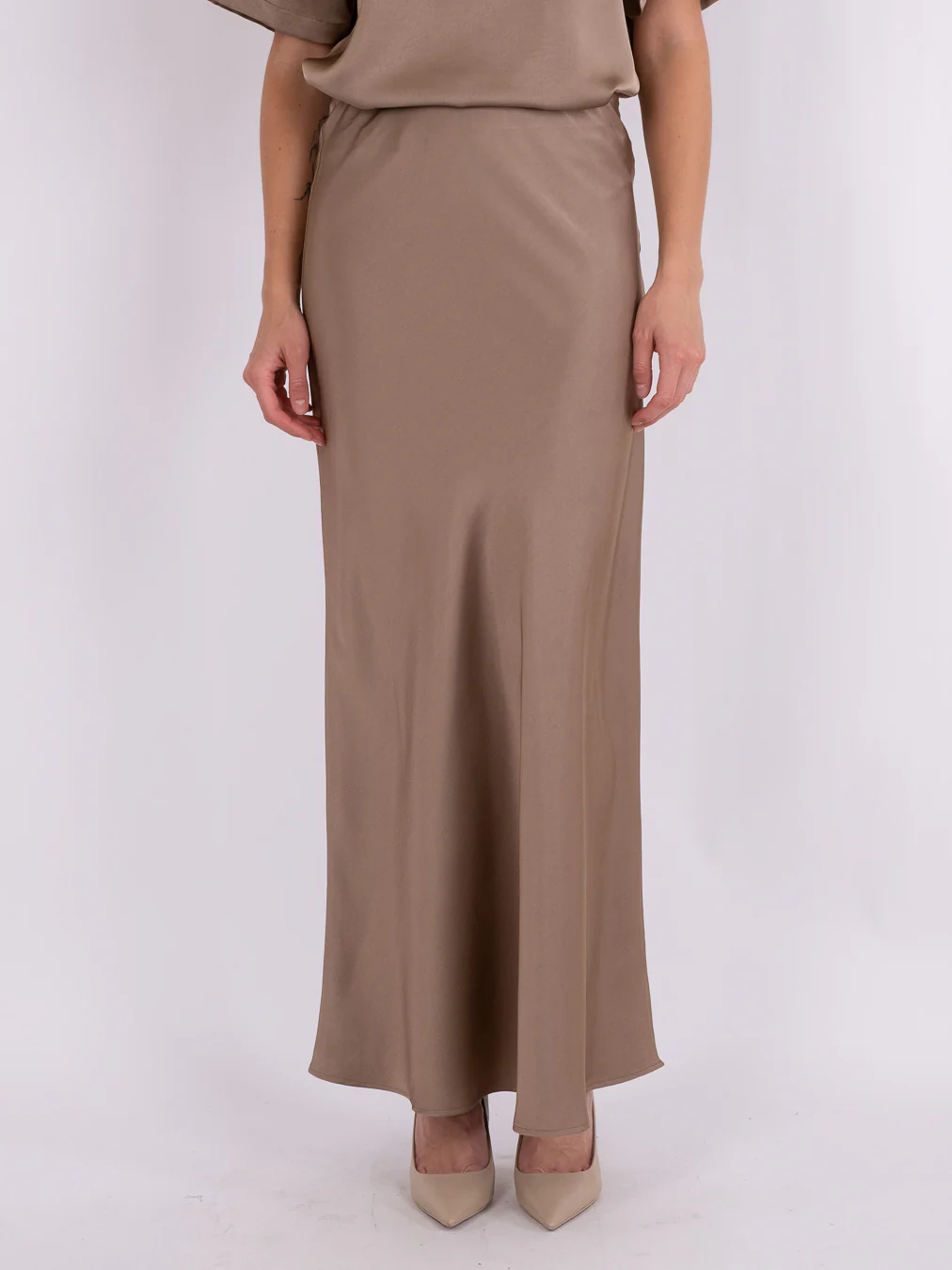 Vicky Heavy satinnederdel  - Dark taupe - Image 3