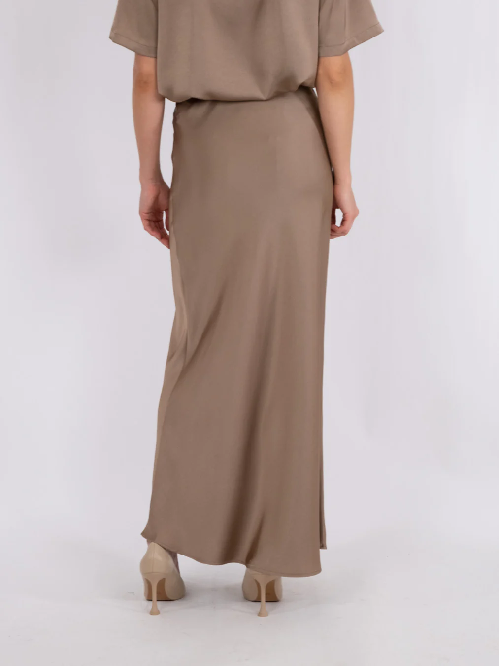 Vicky Heavy satinnederdel  - Dark taupe - Image 5