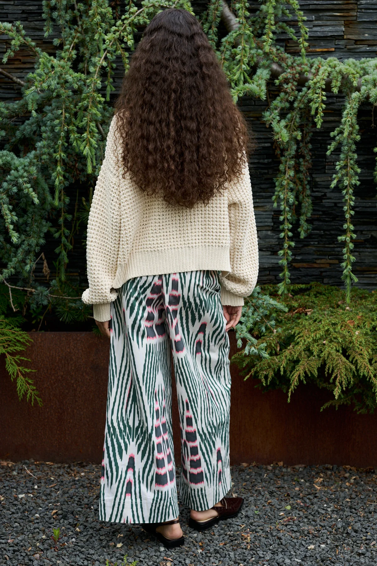 Amari Ikat Combat Crop bukser - Forrest Pink Sand - Image 5