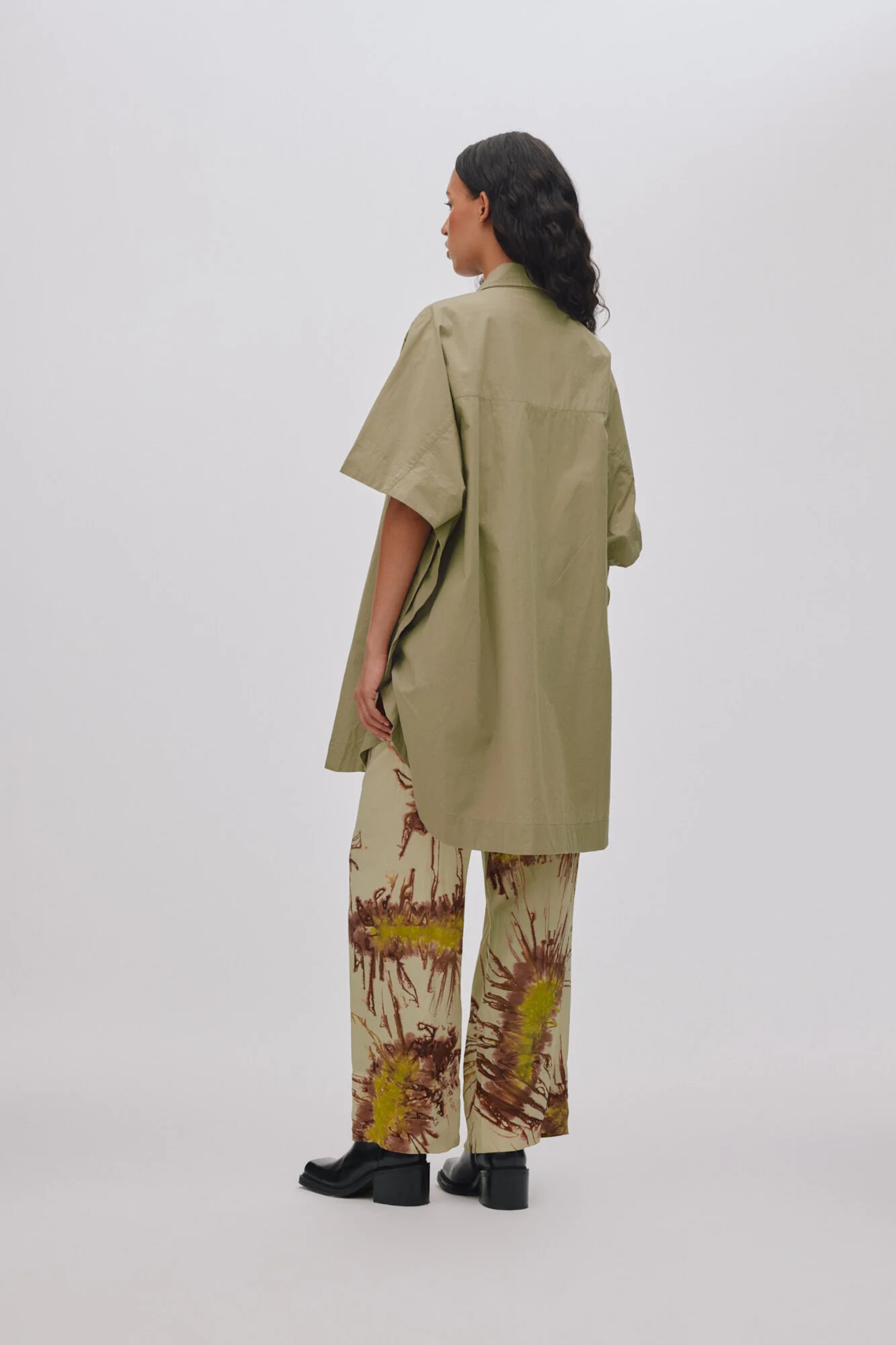 Berta Poplin Curved Hem skjortekjole - Vertiver - Image 5