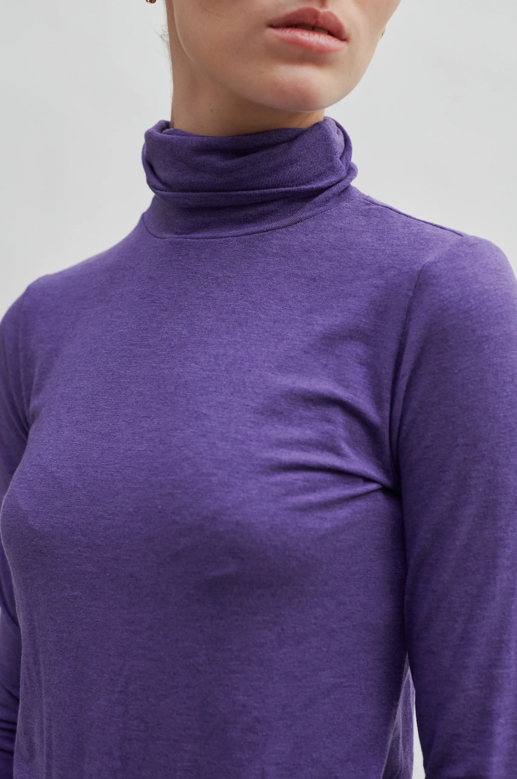 Matima T-Neck langærmet t-shirt - Grey Melange - Image 4