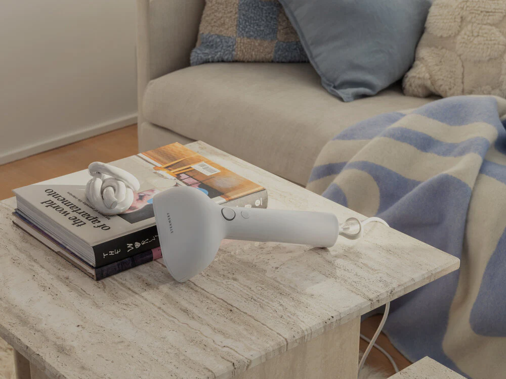Cirrus X Handheld Steamer - Cotton - Image 3