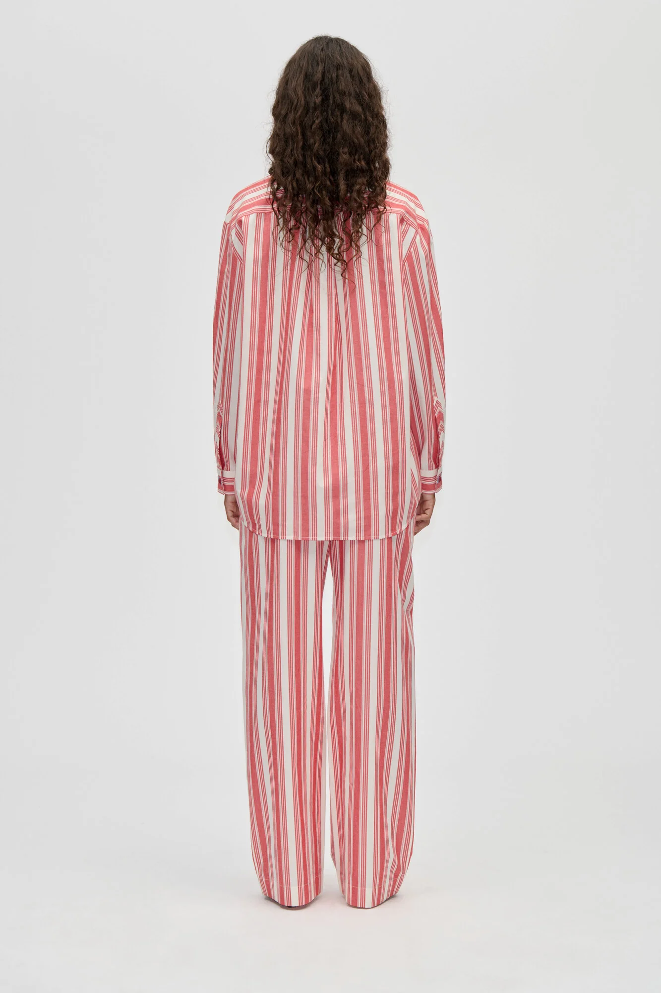 2487 Loose skjorte - Scarlet Trot - Image 3