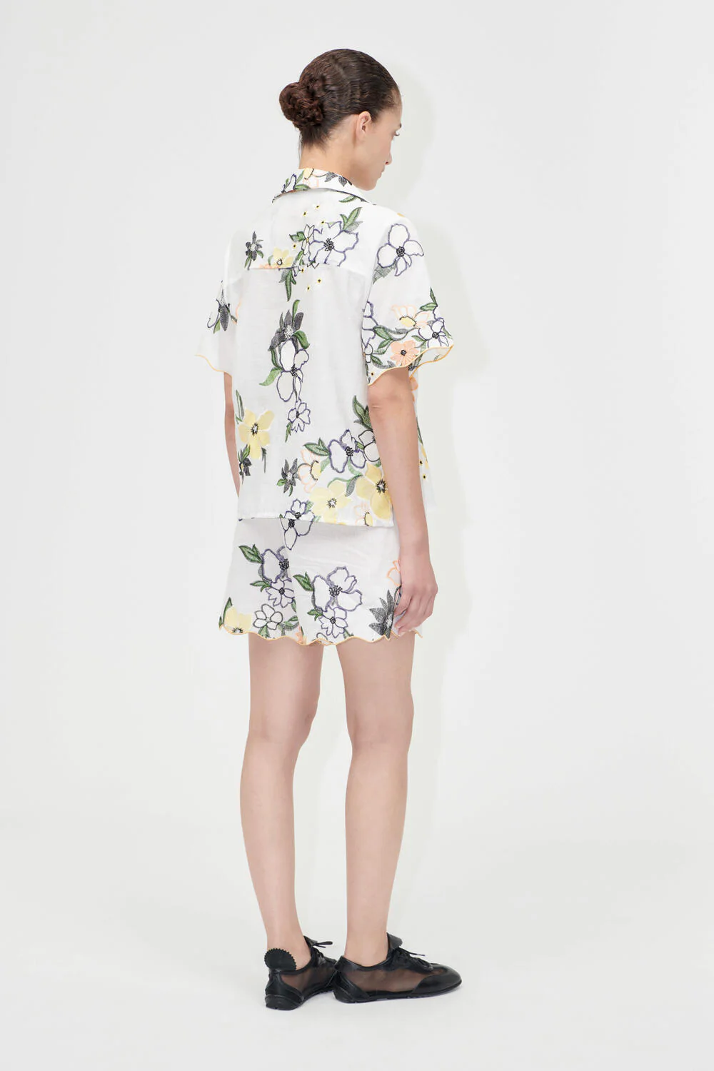 Scalloped shorts - Wild Flowers Emb - Image 3