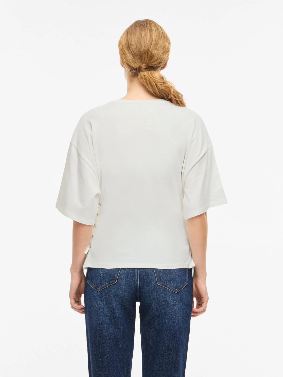 Viepima t-shirt - Cloud Dancer - Image 3